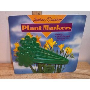Nos vintage 1992 indoor/outdoor plastic flower-shaped plant markers in green